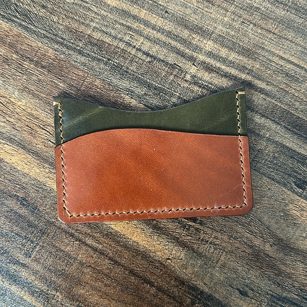 Minimalist Leather Card Holder/Wallet